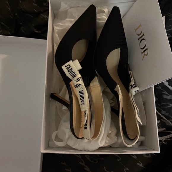 Dior J’Adior Pump - Picture 1 of 3